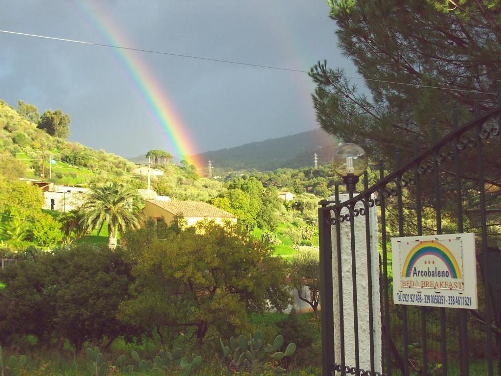B&B Arcobaleno Cefalu Exterior photo